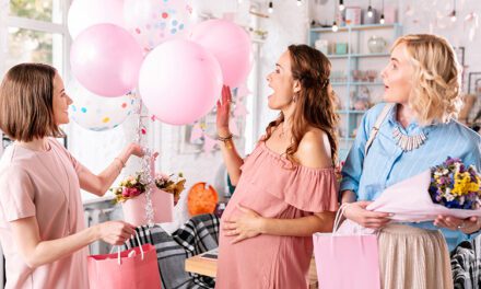 Wat voor cadeau geef je bij een babyshower? (15 Tips!)